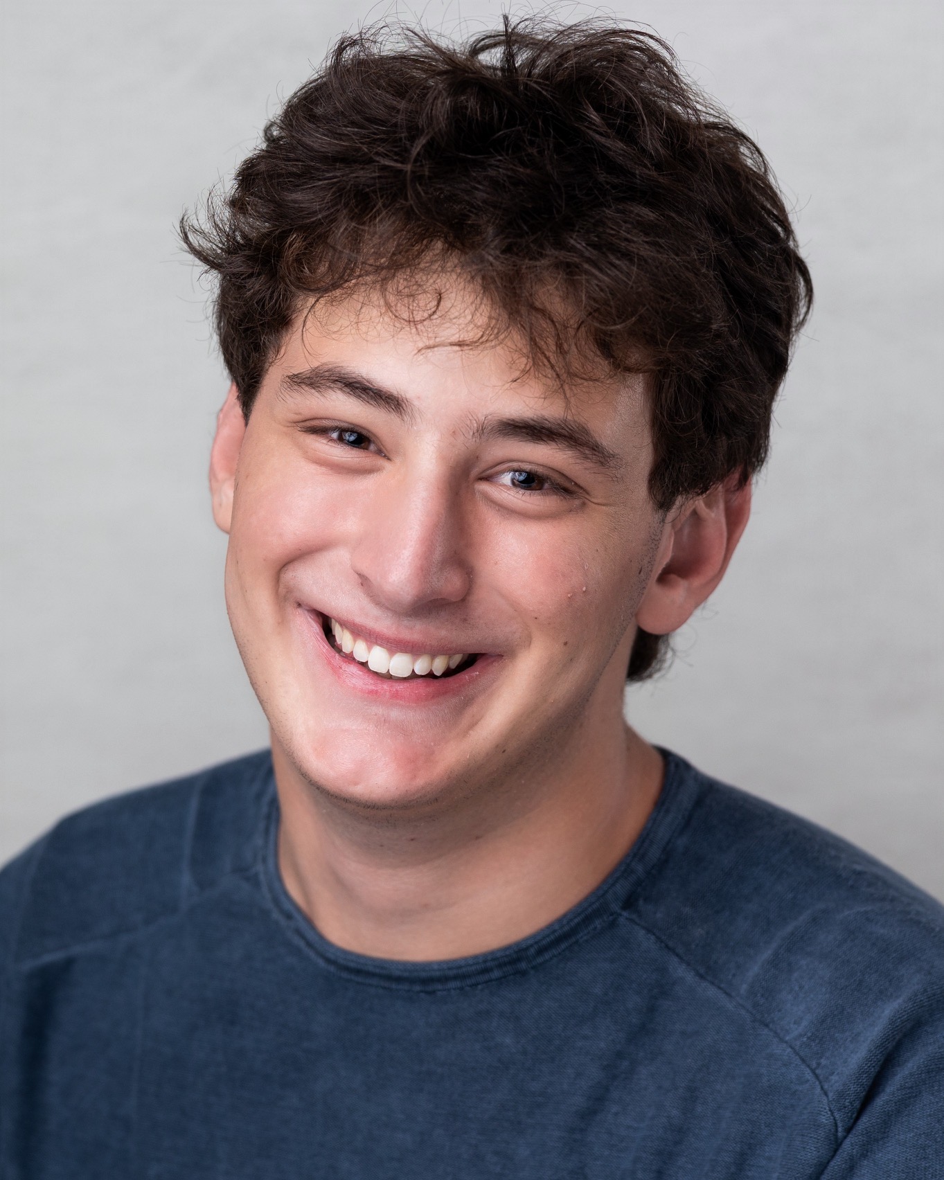 Isaac Dechtman headshot